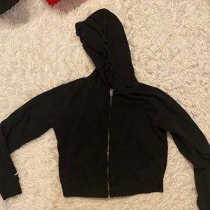black cropped zip up